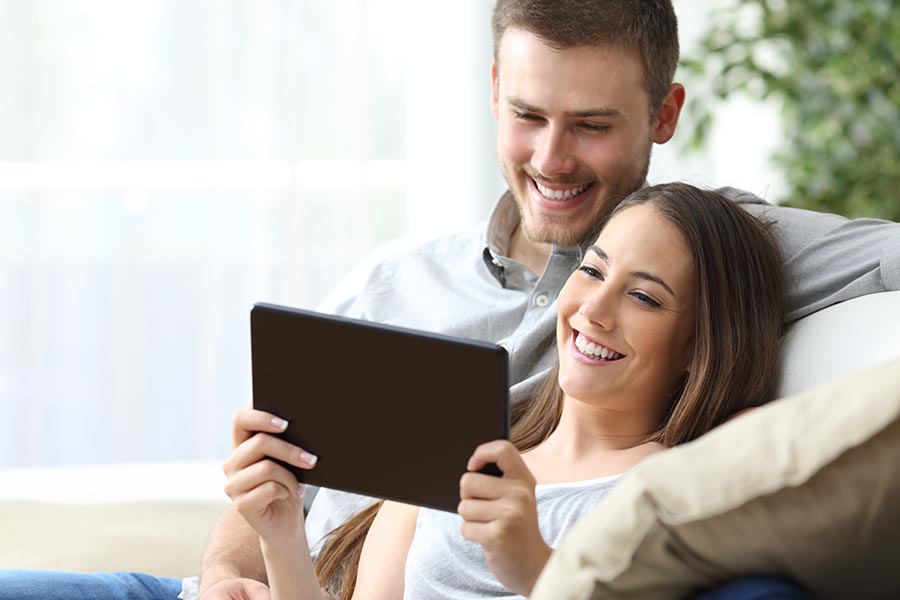 couple on tablet